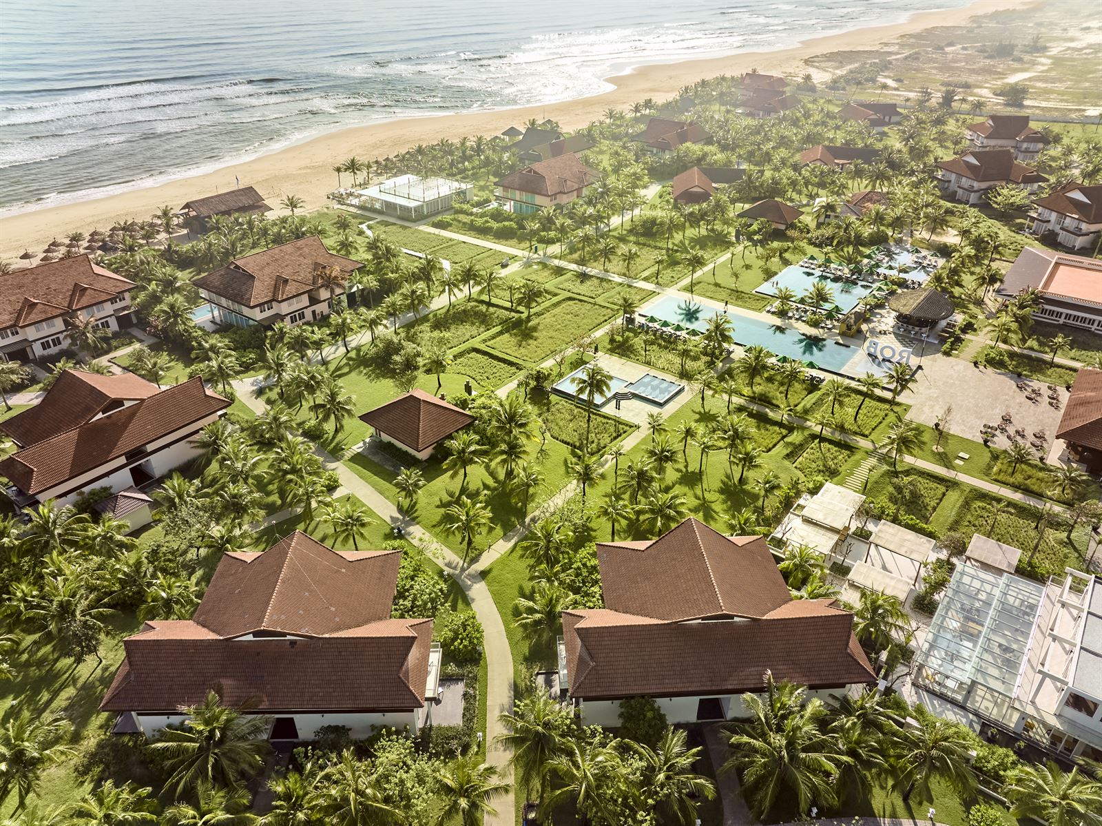 Toàn cảnh resort dưỡng lão ven biển Nam Hội An